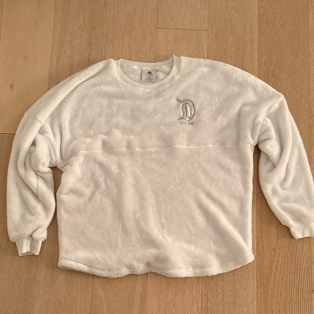Disney Spirit Jersey in Soft White Fleece with silver writing XXL